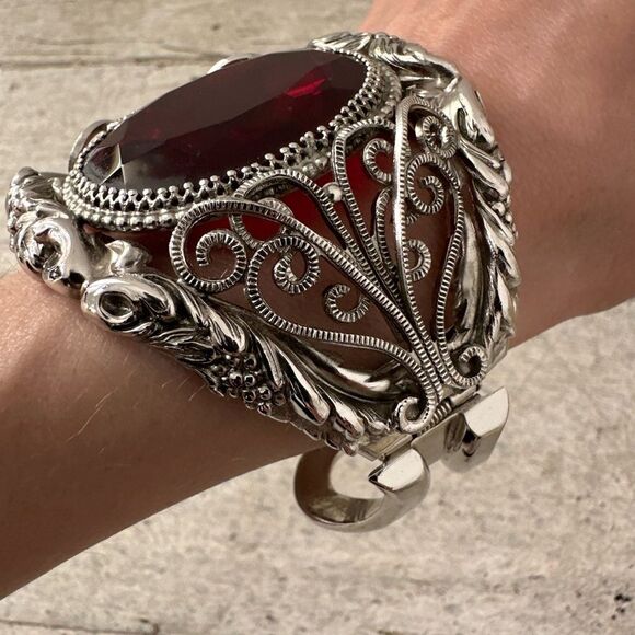 Vintage 1960s Whiting And Davis 3 Piece Bracelet Earrings Ring Set - Picture 8 of 16